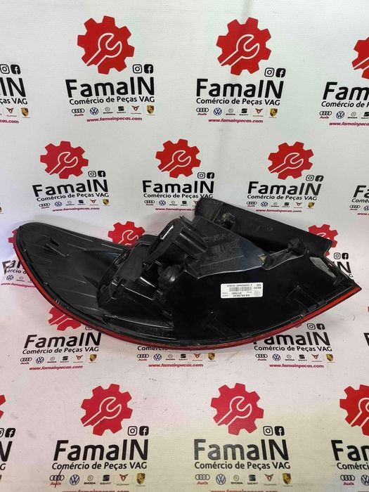 Farolim Direito VW CC B7