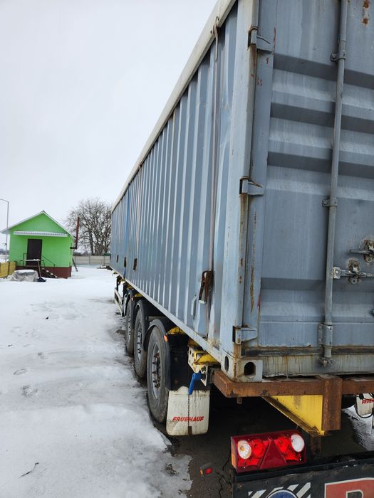 Напівпричіп контейнеровоз