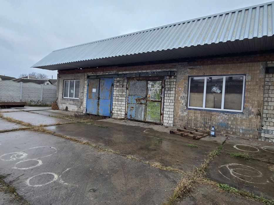 Оренда приміщення під склад Мерефа, центр