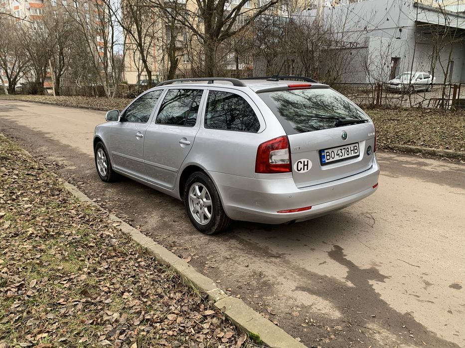 Шкода А 5 2.0 Дизель ,Автомат