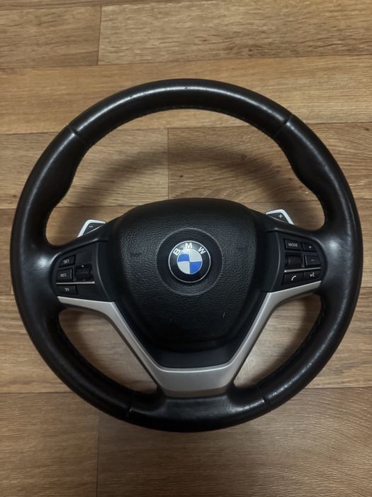 Оригінальне кермо BMW