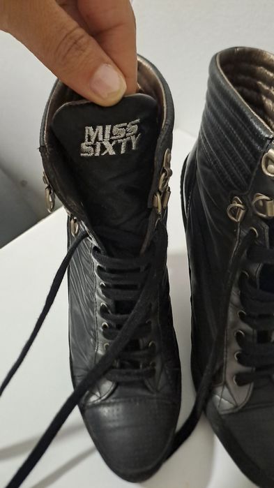 Botins Miss Sixty 38