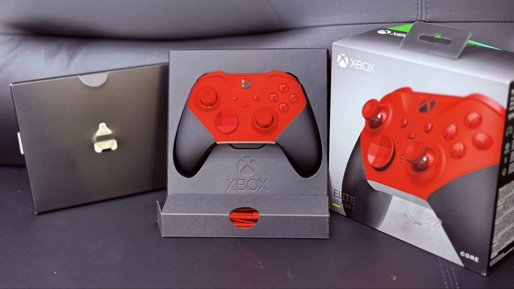 Xbox Elite Series 2 Core Red Edition геймпад