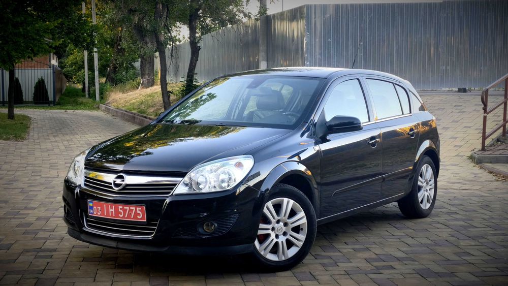 Opel Astra 2009р шкіра 1,6 бензин Без підкрасів Розмитнена Ідельний стан!