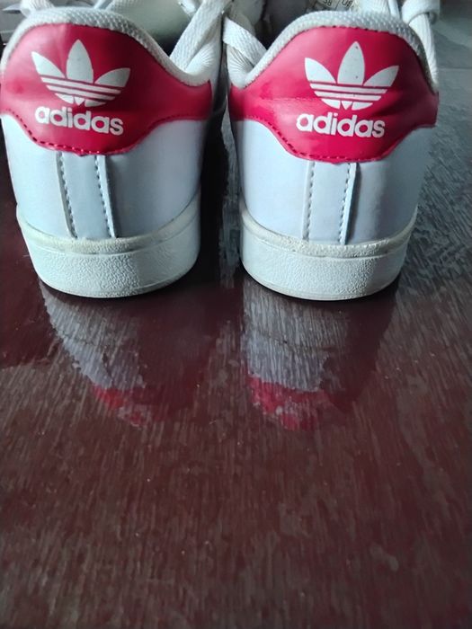 Кросівки Adidas Superstar 38 р.