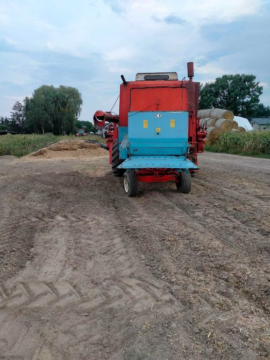 Sprzedam Kombajn Bizon Z 056!