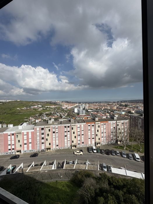 Quarto para arrendar Pendão Queluz