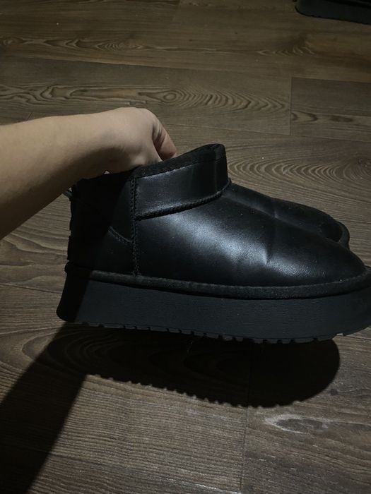 угги чорні натуральна кожа
