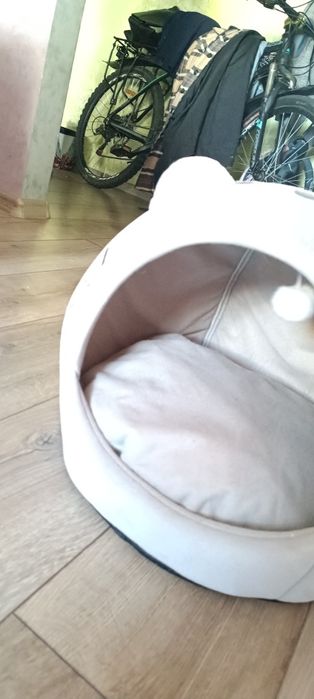 Продам лежак  для котика собаки
