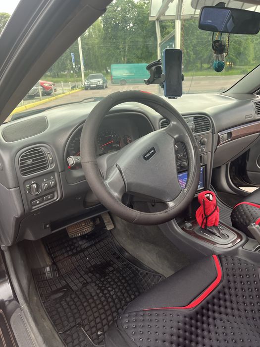 Volvo s40 2004 рік