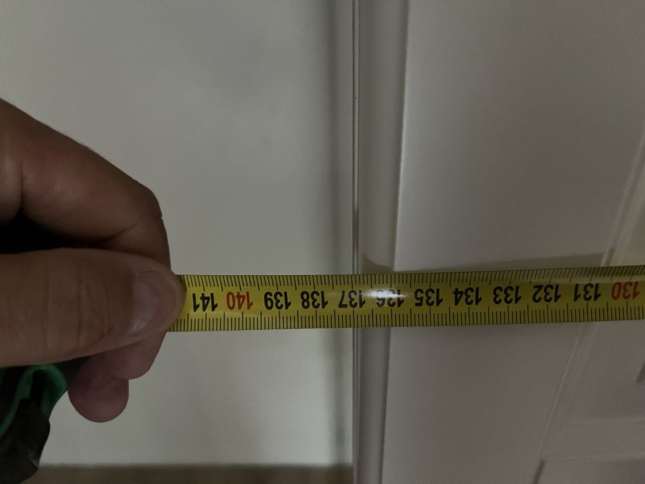 Szafa biała wysoka 280 cm z ekspozycji