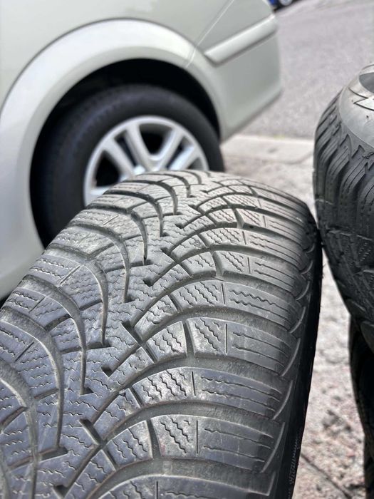 Koła zimowe Opel Astra H 195/65 R15 Goodyear Ultragrip 9