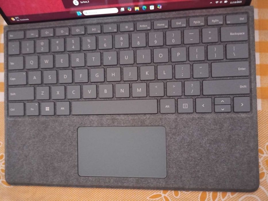 Surface Pro X SQ1 13" 8Gb RAM 256GB 4G Promoção