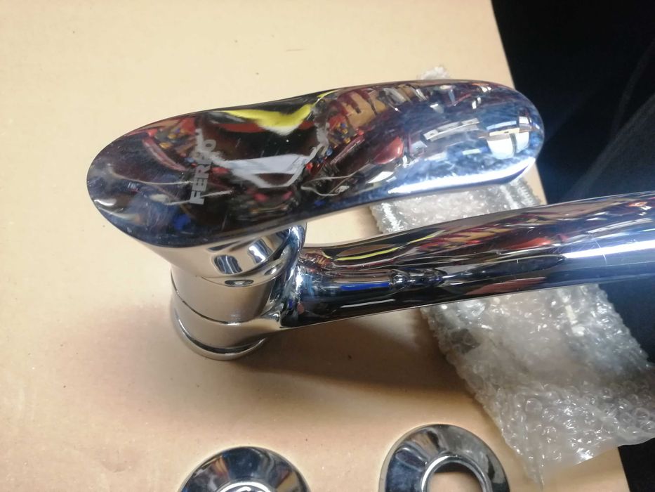 Sprzedam baterie łazienkowe