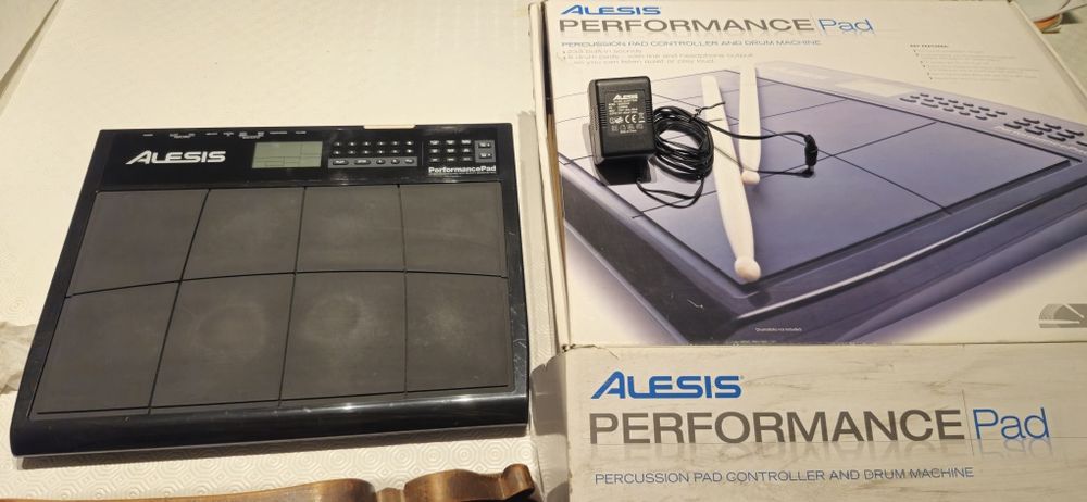 Alesis PerformancePad – Percussão Eletrónica | Caixa Original