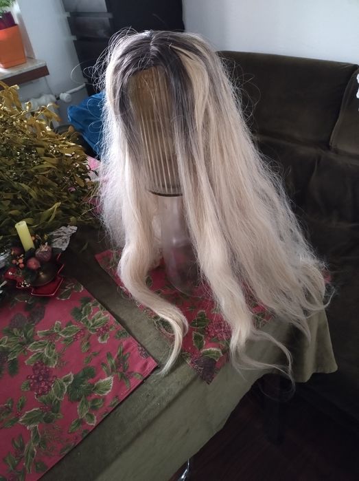 Peruka ombre JASNY PLATYNOWY BLOND  długa gęsta  bal karnawałowy