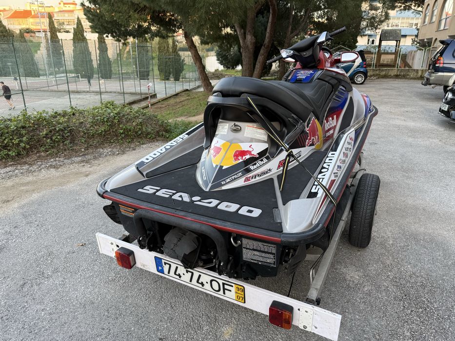 Moto agua seadoo