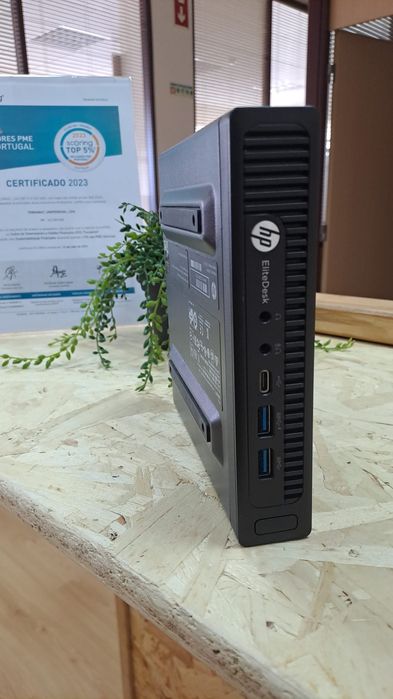 Computador HP + ecrã HP + teclado + rato