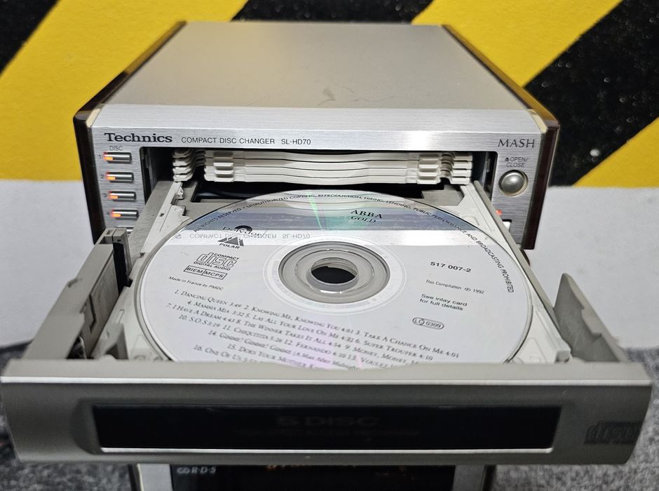 Technics Compact Disc Player SL-HD70. wysyłka kurierska 15 zł