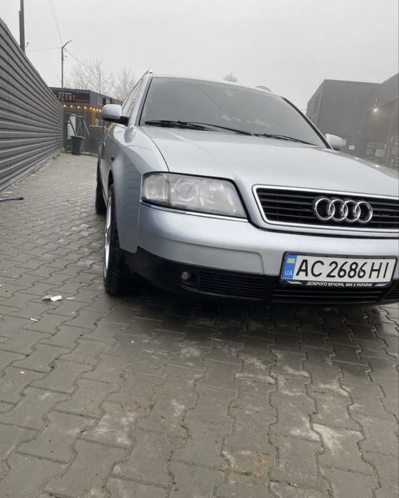 Продам авто в хорошому стані на автоматі