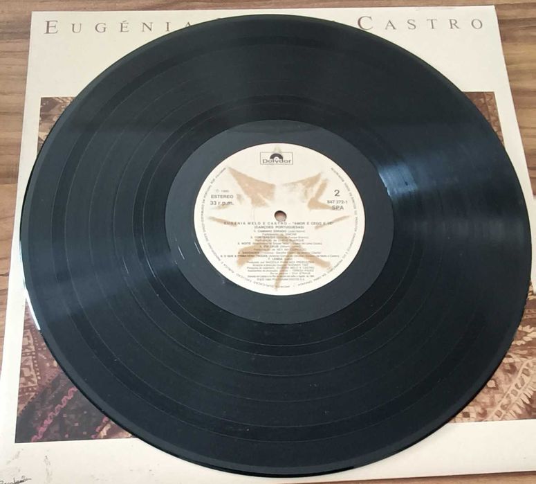 Eugenia Melo e Castro - Amor é cego e vê - Vinil