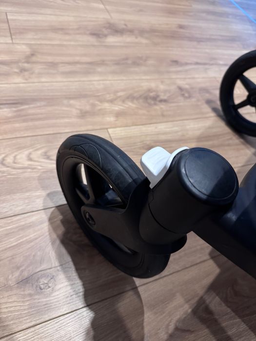 Sprzedam wózek dziecięcy rok po roku