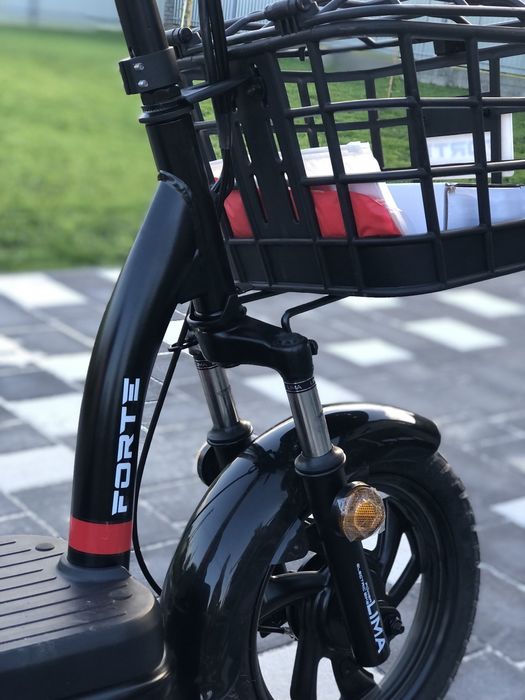 Електро-скутер(велосипед) Forte Lucky