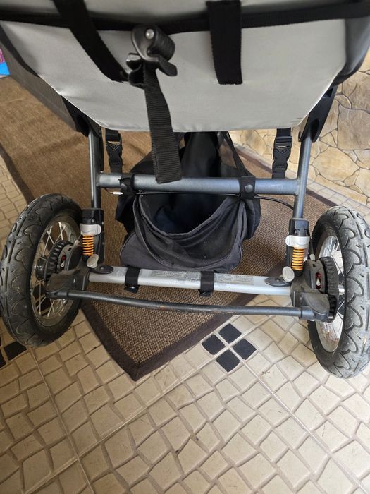 Chico Carrinho bebé + cadeira auto