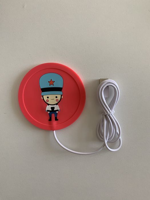 Підставка для підігріву напоїв із підключенням через USB