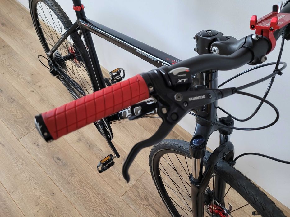 Wygodny rower trekkingowy Merida crossway 500 tfs