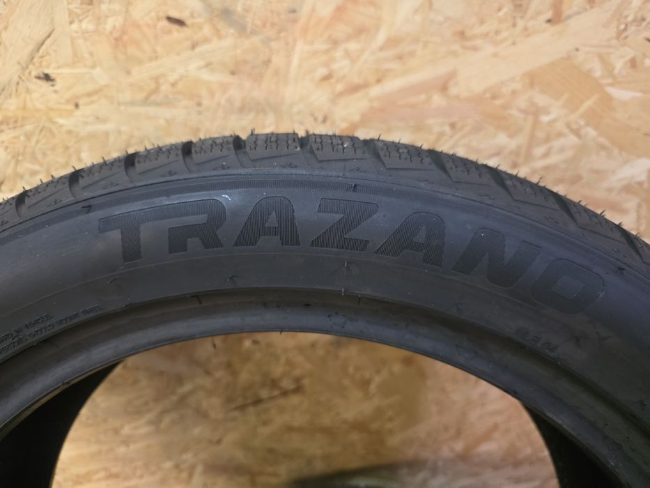 Nowe Opony Zimowe Trazano Zuper Snow Z507 100V 215/60/17 M+S