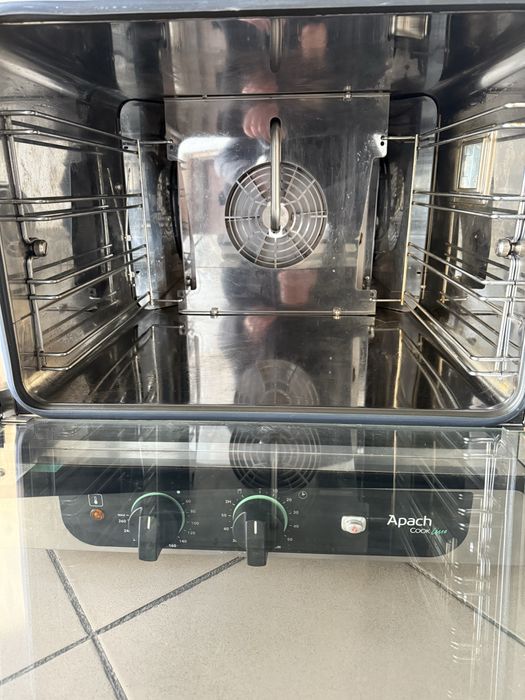 Пароконвектомат- Пароконвекційна  Піч Apach Італія!