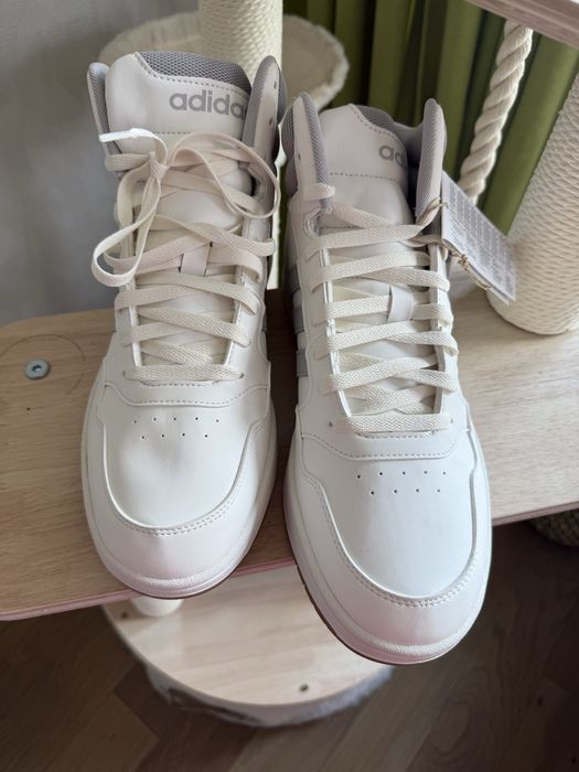 Nowe buty adidas hoops 3.0 44 2/3