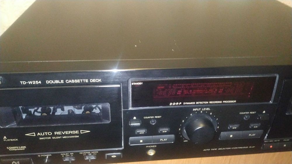 JVC TD -W 254, двохкасетна дека.