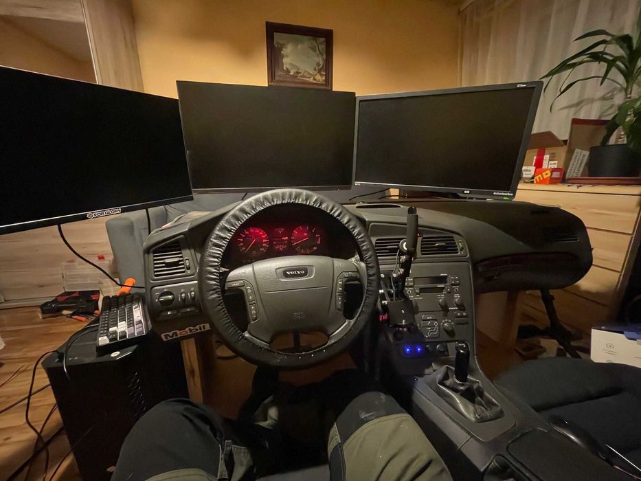 Symulator jazdy samochodem Volvo S60