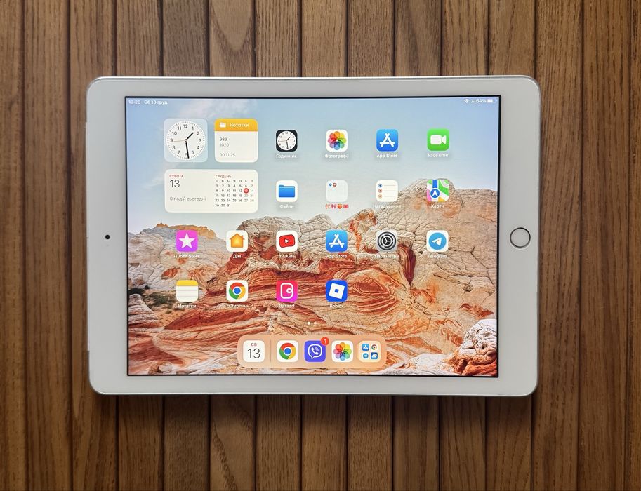 Планшет Apple IPad A1823 с поддержкой SIM-карты !!!