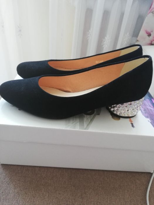 Czółenka, baleriny r 36 skóra zamszowa, 23 cm, Espinto, alma en pena