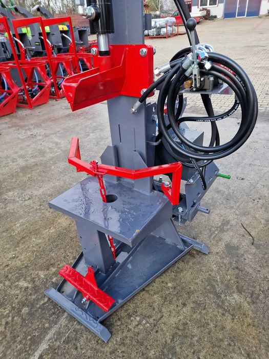 Łuparka do drewna hydrauliczna 20t JANOSIK