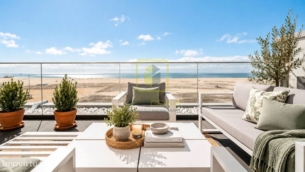 Apartamento T3 primeira linha de mar!
