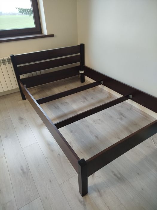 Komplet mebli Bodzio: szafa, łóżko, biurko, regał - bardzo dobry stan