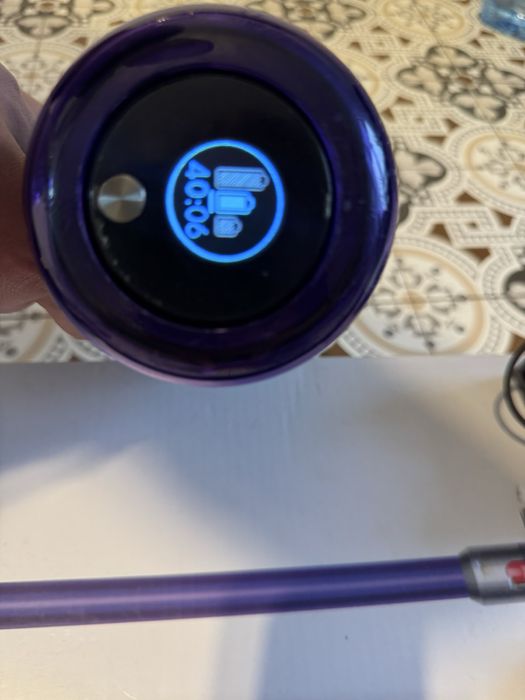 Ручний пилосос,акумуляторний пилосос Dyson v11