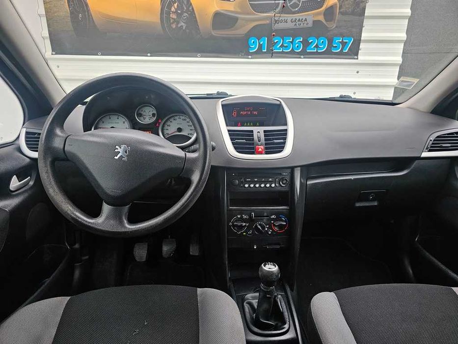 Peugeot 207 1.4i 16v 90Cv 190.000Km 11/2007