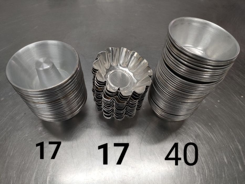 Formas natas, queques e quindins