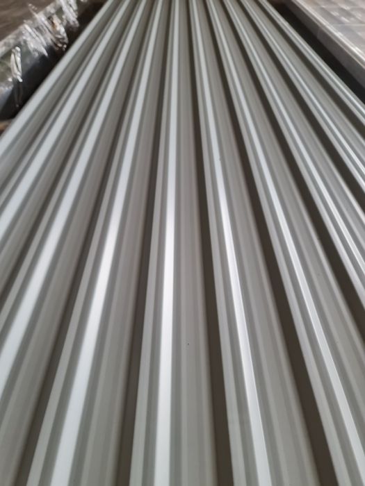 Blacha trapezowa kolor jasny 25 zl m2 brutto