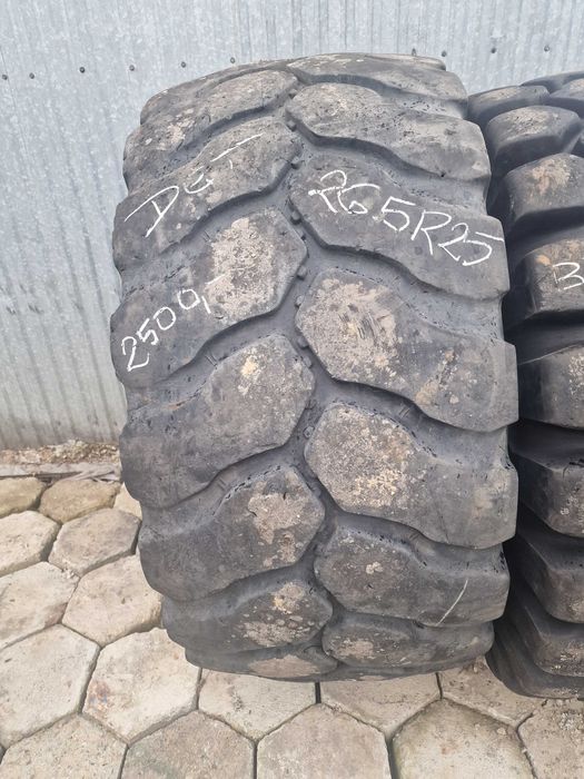 Opona 26.5R25 (2500netto) opony 26.5-25 ładowarka wozidło
