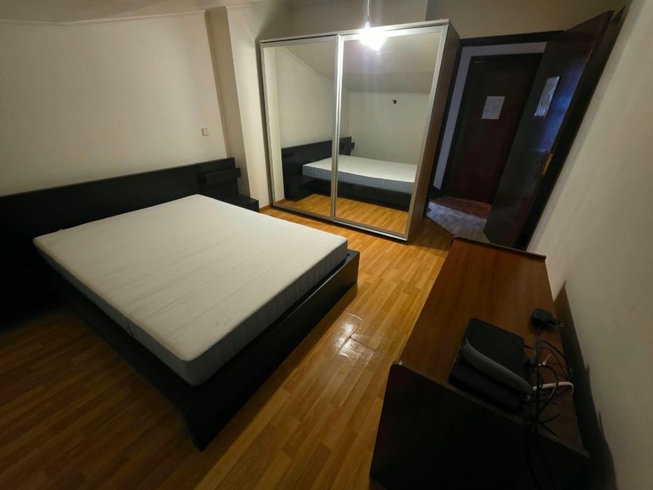 Quarto Casal para Alugar