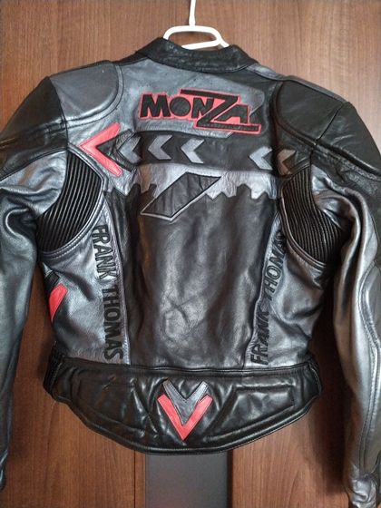kurtka motocyklowe skórzane - damska?