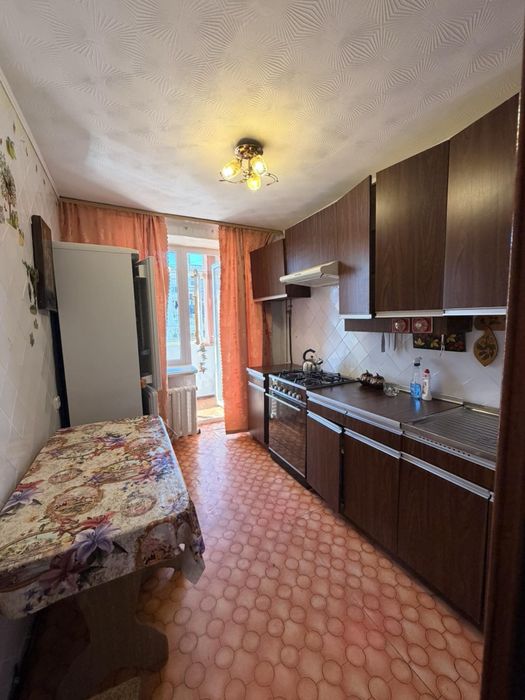 Продам 3 комнатную квартиру чешский проект