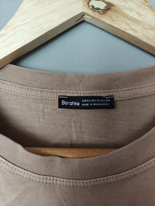 Koszulka bershka xs luźna