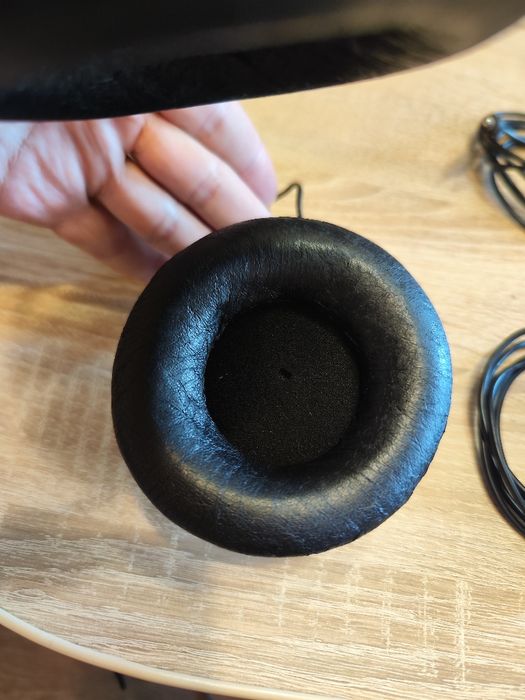 Продам наушники Beyerdynamic DT 770 M + усилитель FiiO E9